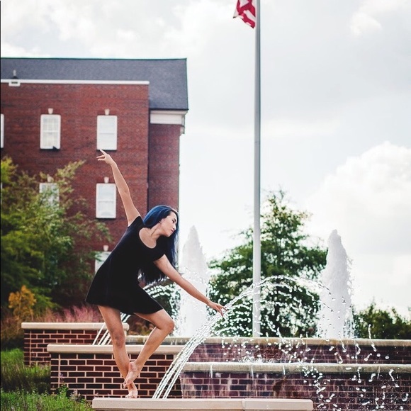 Salutations! Let me introduce myself... - Picture 4 of 4